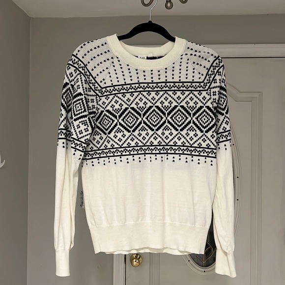 GAP Sweaters - Gap Fair Isle Sweater size Small